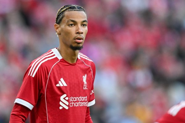 哈格里夫斯：新赛季埃基蒂克能松弛进20球，他有点像亨利