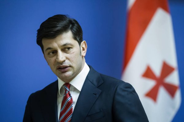 卡拉泽：阿莱格里和莫德里奇王人是隆起的东谈主，我但愿米兰能重返巅峰