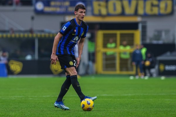 每体：帕瓦尔示好巴萨，但后者当今签东说念主很难&环节任务仍是注册