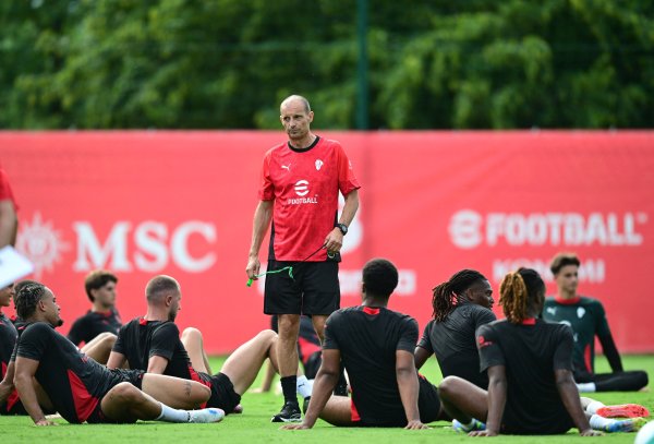 全阛阓：阿莱格里向米兰高层强调，需要引进1到2名前卫补强锋线