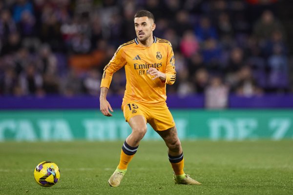 记者：马赛尚未与皇马谈妥塞巴略斯转会，俱乐部仍有不合