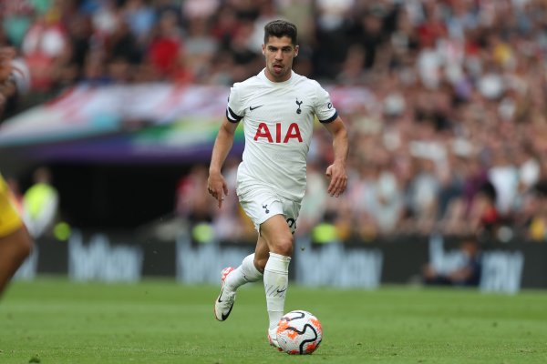 罗马诺：所罗门赴水晶宫来回告吹，黄潜试图在临了时辰签下他