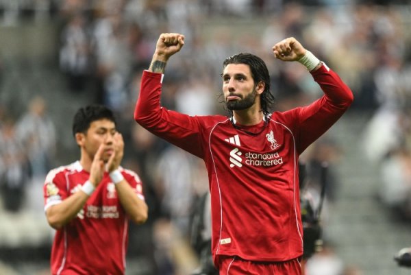 利物浦贯串37场顶级联赛破门创队史记录，斯洛特41场英超40场破门