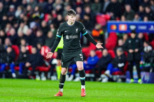 邮报：利物浦中场麦康奈尔有信心在阿贾克斯驻足，他明日汲取体检