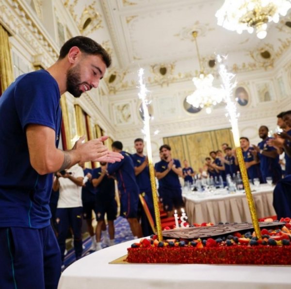 生辰清闲，葡萄牙的骄横！B费和国度队队友渡过记起的生辰