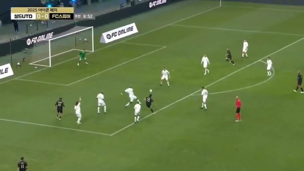 爷青回🥲44岁卡西饰演赛飞身精彩扑救 挡出卡卡搓射+西多夫重炮