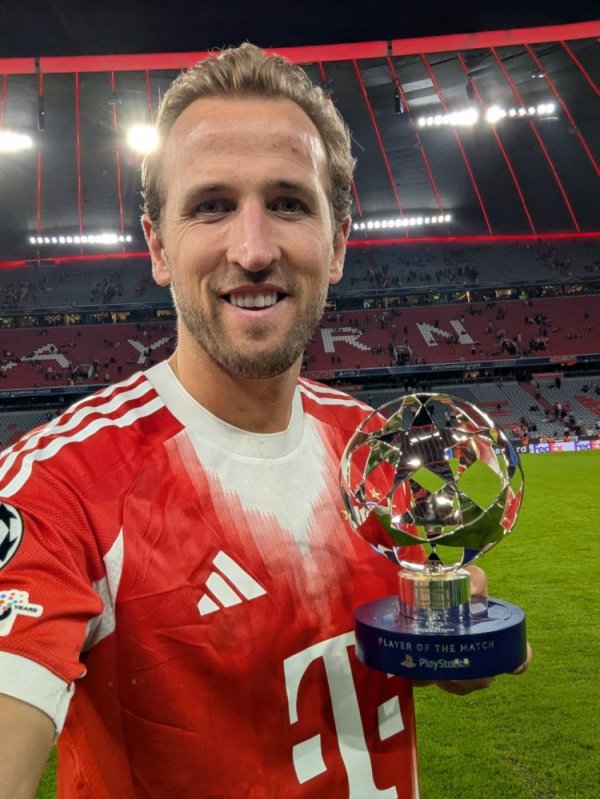 凯恩：我身心齐处于生存最好现象 全场最好奖杯？我女儿很心爱