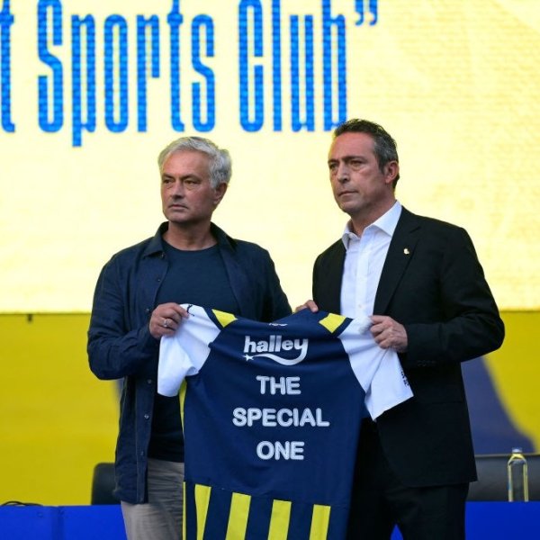 费内巴切主席回报穆帅：自贬身价！将出局怨尤于别称球员是不合的