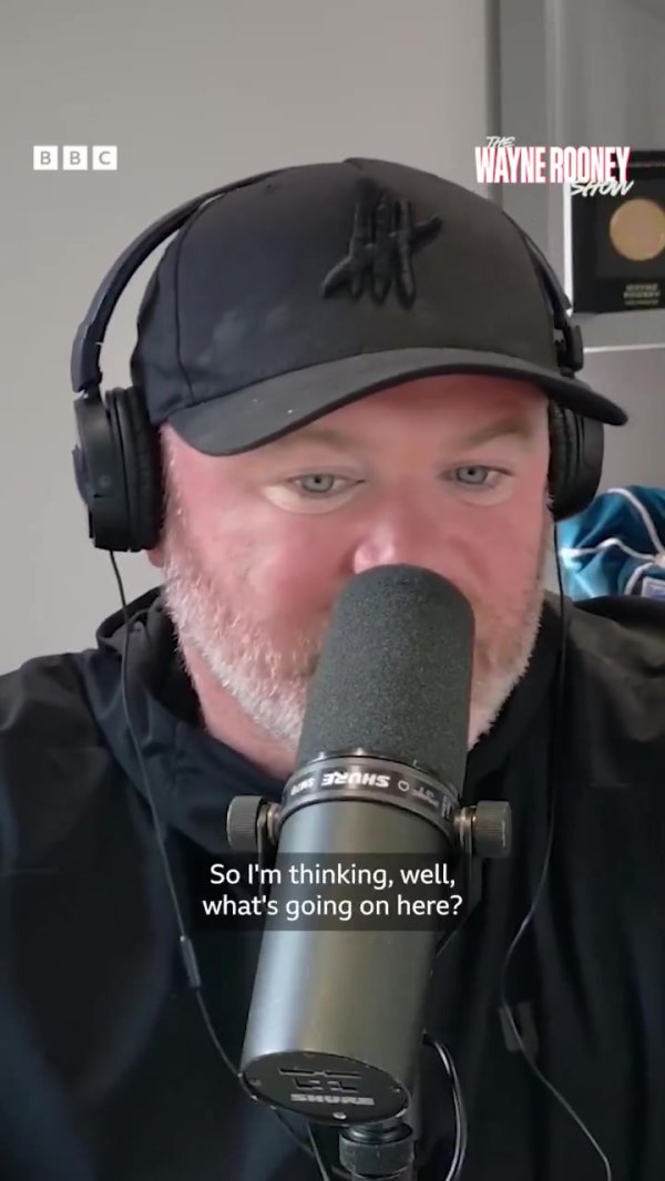 鲁尼：警方曾当众把我拉上警车索求签名，我很不满就拆开了