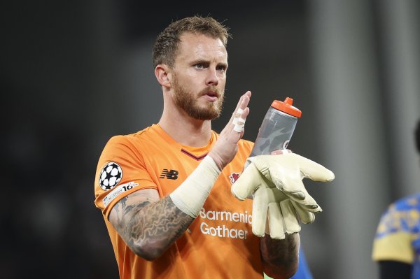 弗莱肯：从上半场的进展来看，咱们还有好多问题需要处置