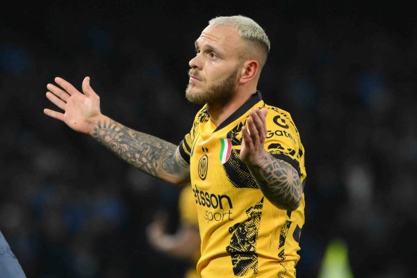 维埃里：看迪马尔科的传中搞得我齐思且归踢球了，全欧洲仅此一家