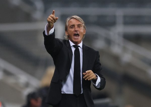 罗马诺：筹商协商后仍未能终了条约，曼奇尼现在不会成为丛林新帅