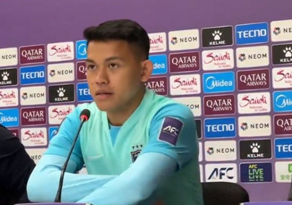 柔佛球员艾曼：风物原因让比赛绝顶贫困，但咱们专注在比赛中