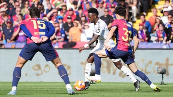 足坛最势均力敌的宿悔过决！皇马巴萨国度德比“咬”得有多紧？