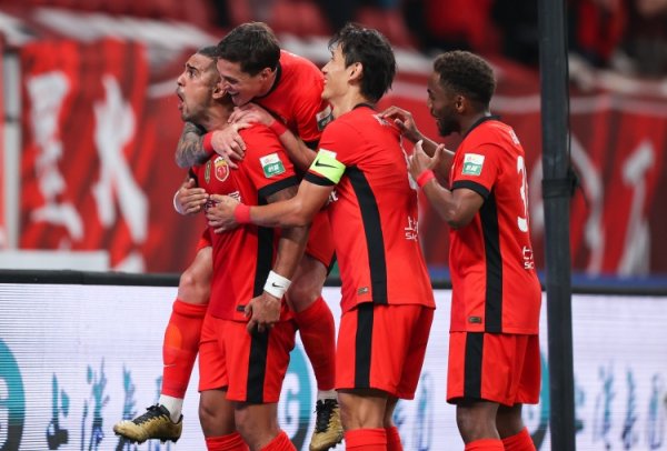 记者点评海港：上半场可打高分，缺蒋光太球队驻防照旧作念得可以