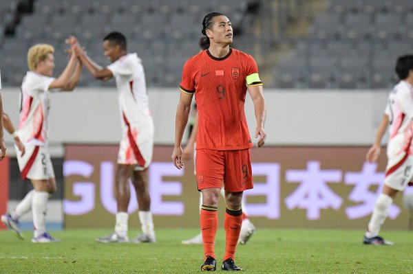 媒体东谈主：国附近一任主帅只然而外教才对；国安新帅11月不一定到位