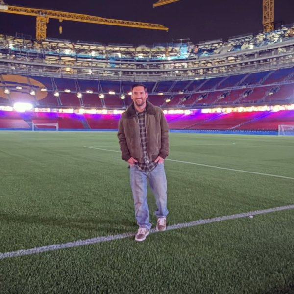 言出必行😭梅西两周前采访：很念念念巴萨，新球场建好念念且归望望