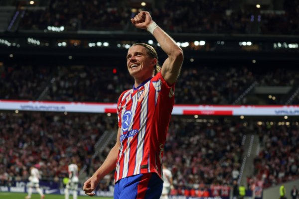 蓝军旧将：加拉格尔异常稳健曼联，红魔一大问题便是中场短缺活力