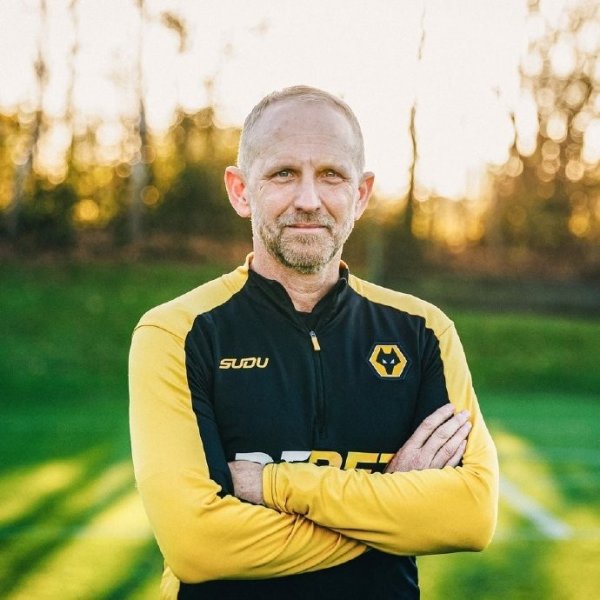 【官宣】保罗·特罗洛普加入狼队栽种组