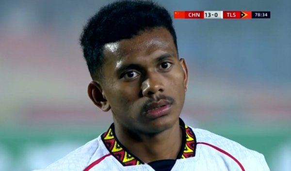 奈何还不措施？东帝汶球员眼力缺乏，本方球门已被13次洞穿