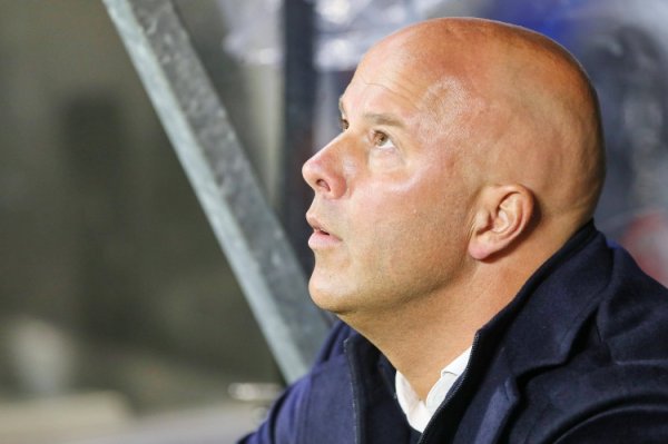 TA：曼城上赛季曾经8战6负，但斯洛特在利物浦莫得推崇出饱和信心