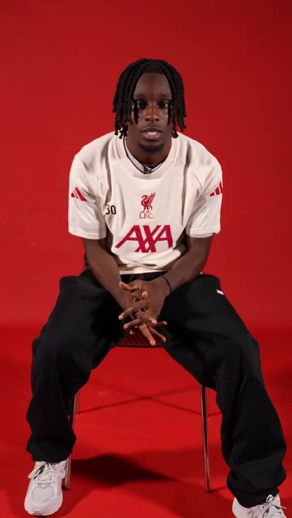 弗林蓬选交手过的最强5东谈主队：迈尼昂 于帕 穆西亚拉 贝林 亚马尔