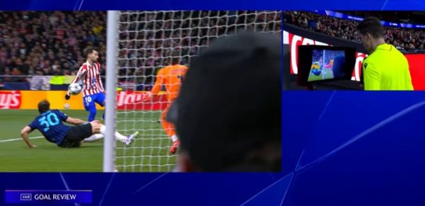 巴埃纳‘手球’为何进球灵验?手臂当然景色 被迫遭逢来球无法幸免